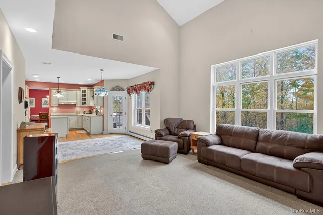 $739,900 | 9 Country Woods Drive, Chester, NY 10918