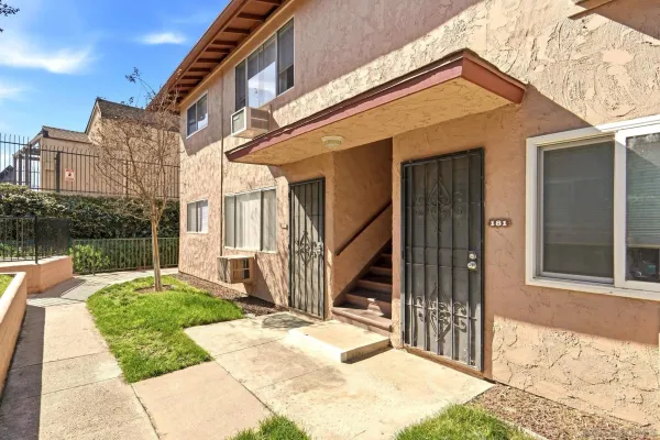 $399,000 | 9717 Winter Gardens Boulevard, Unit 180, Lakeside, CA 92040