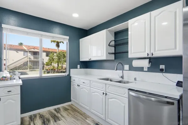 $399,000 | 9717 Winter Gardens Boulevard, Unit 180, Lakeside, CA 92040