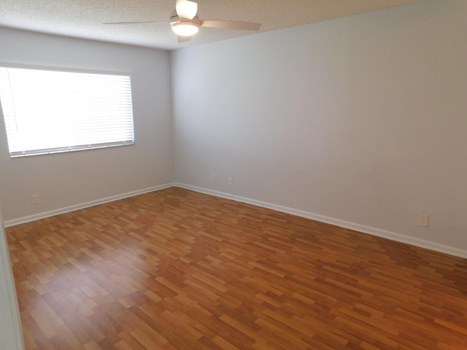 6768 10th Avenue North, Unit 113 Lake Worth, FL 33467 - Photo 16 of 65 Owners Suite