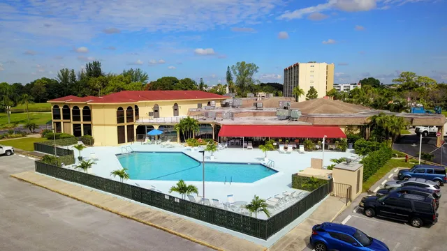 $1,600 | 6768 10th Avenue North, Unit 113, Lake Worth, FL 33467