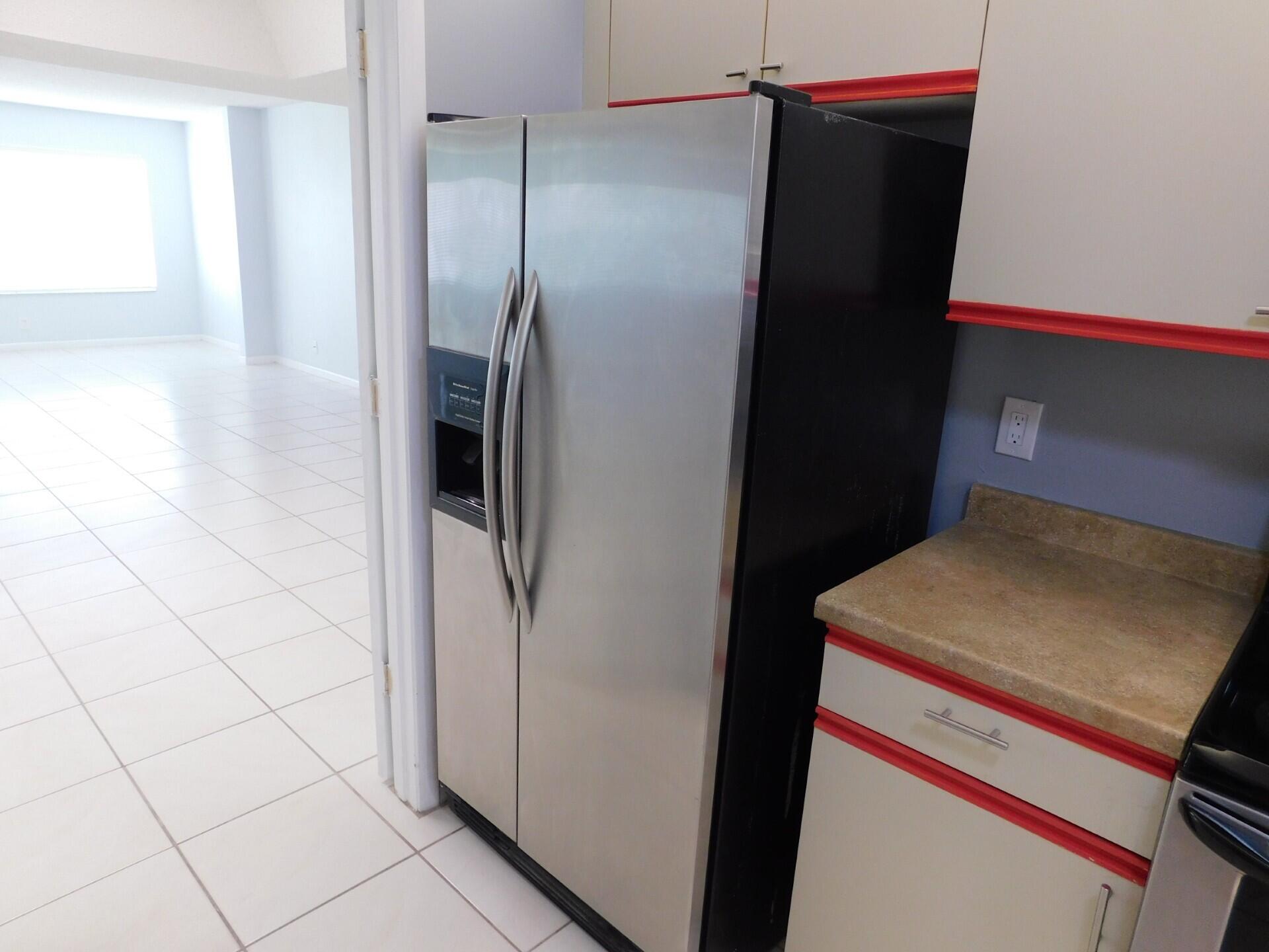 6768 10th Avenue North, Unit 113 Lake Worth, FL 33467 - Photo 7 of 65 Kitchen