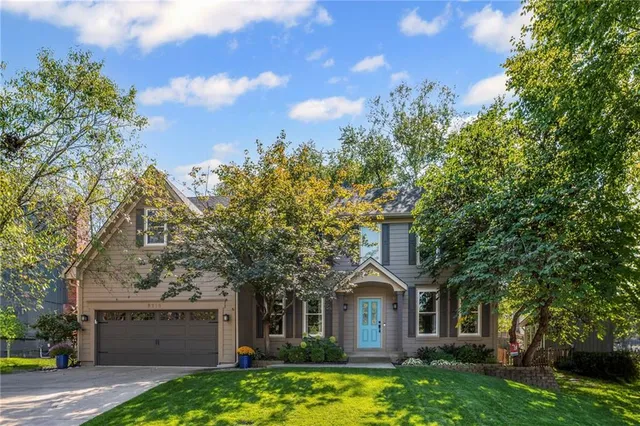$499,950 | 6115 157th Street, Overland Park, KS 66223