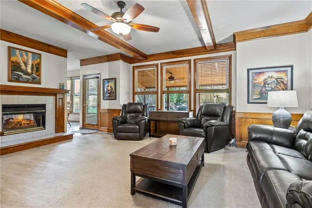 $499,999 | 6115 157th Street, Overland Park, KS 66223