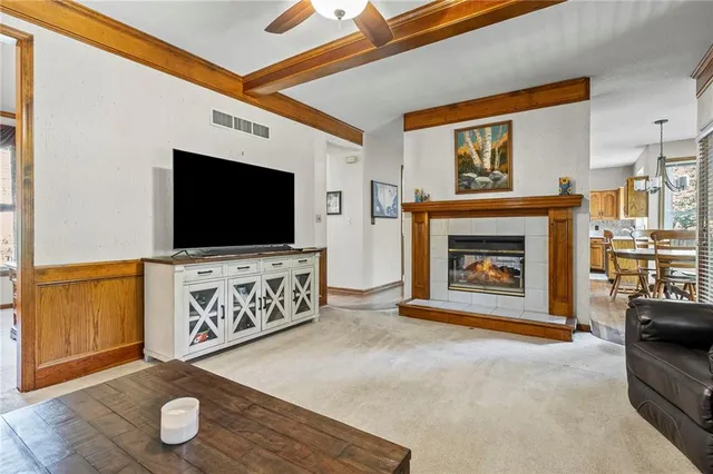 $499,999 | 6115 157th Street, Overland Park, KS 66223