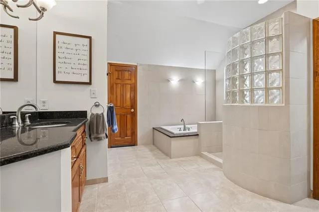 $499,950 | 6115 157th Street, Overland Park, KS 66223