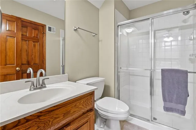 $499,999 | 6115 157th Street, Overland Park, KS 66223