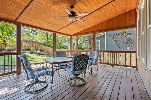 $499,950 | 6115 157th Street, Overland Park, KS 66223