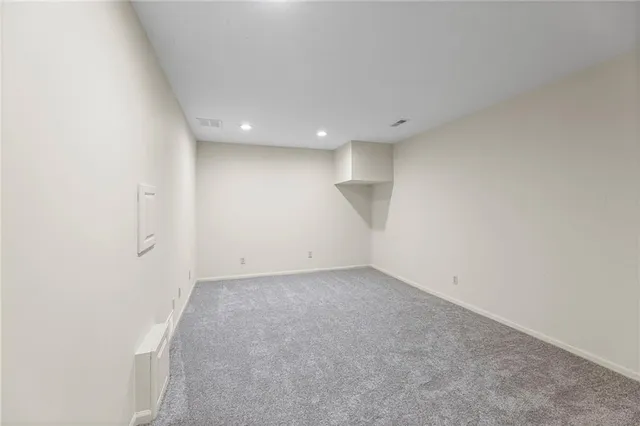 $499,950 | 6115 157th Street, Overland Park, KS 66223