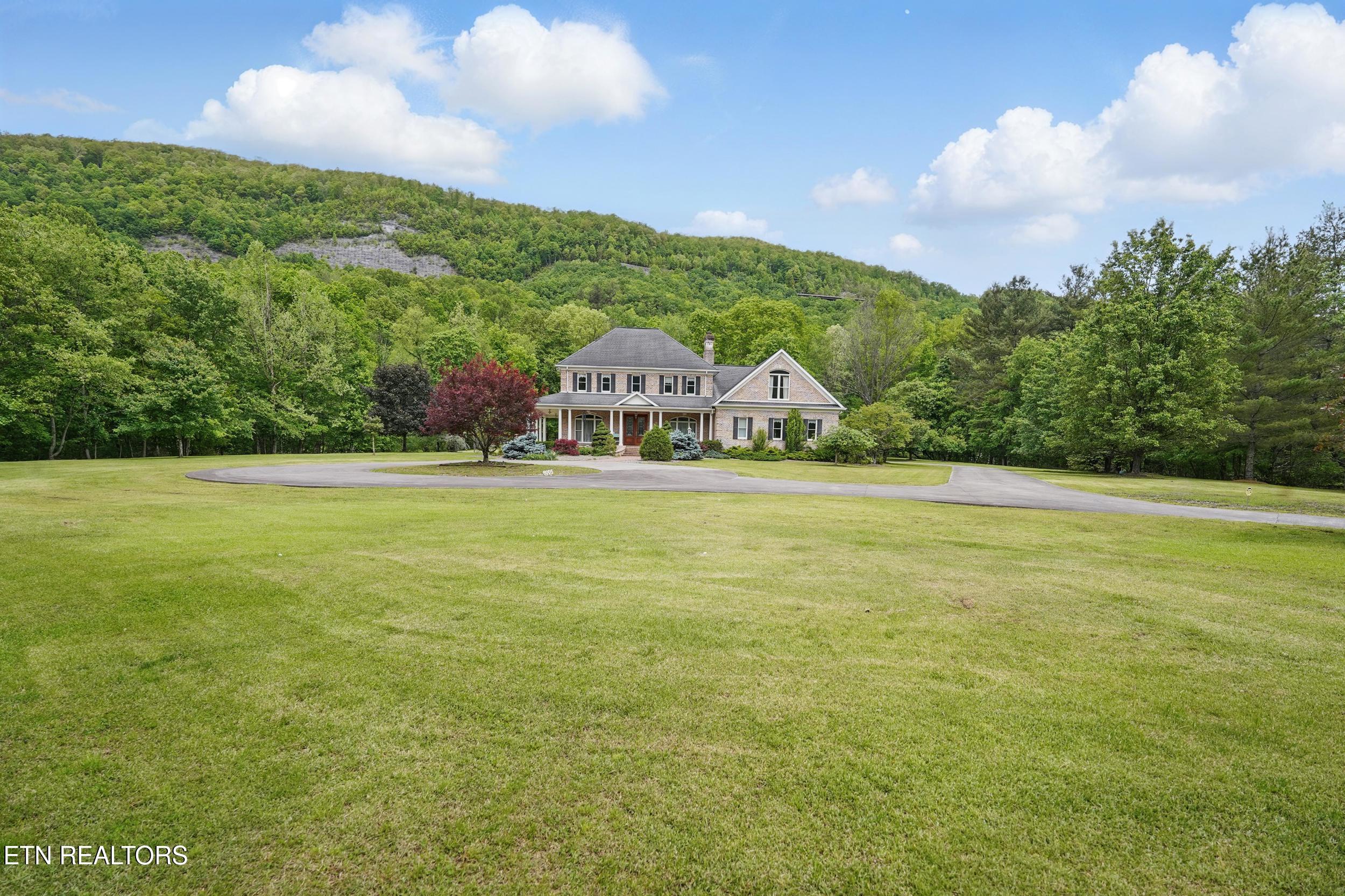 6005 Powell Valley Road Big Stone Gap, VA 24219 - Photo 4 of 55 ARW02832