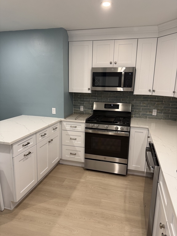 18 Fairfax Road, Unit 1 Milton, MA 02186 - Photo 2 of 12