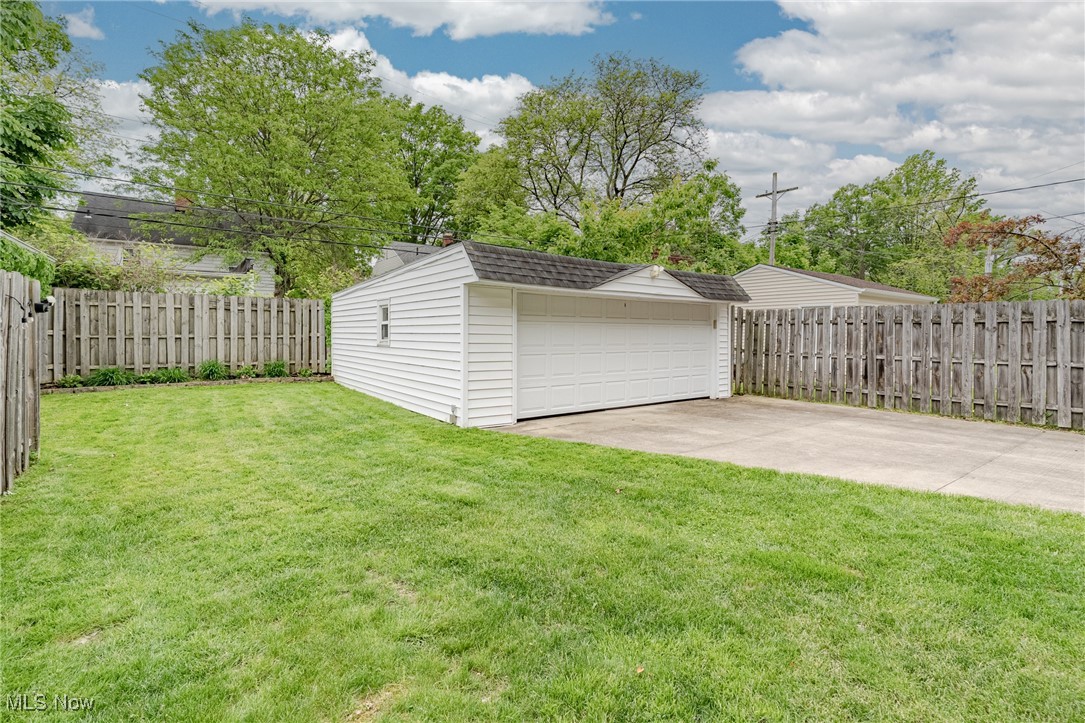 4206 Bushnell Road University Heights, OH 44118 - Photo 31 of 34 Gallery Image 31