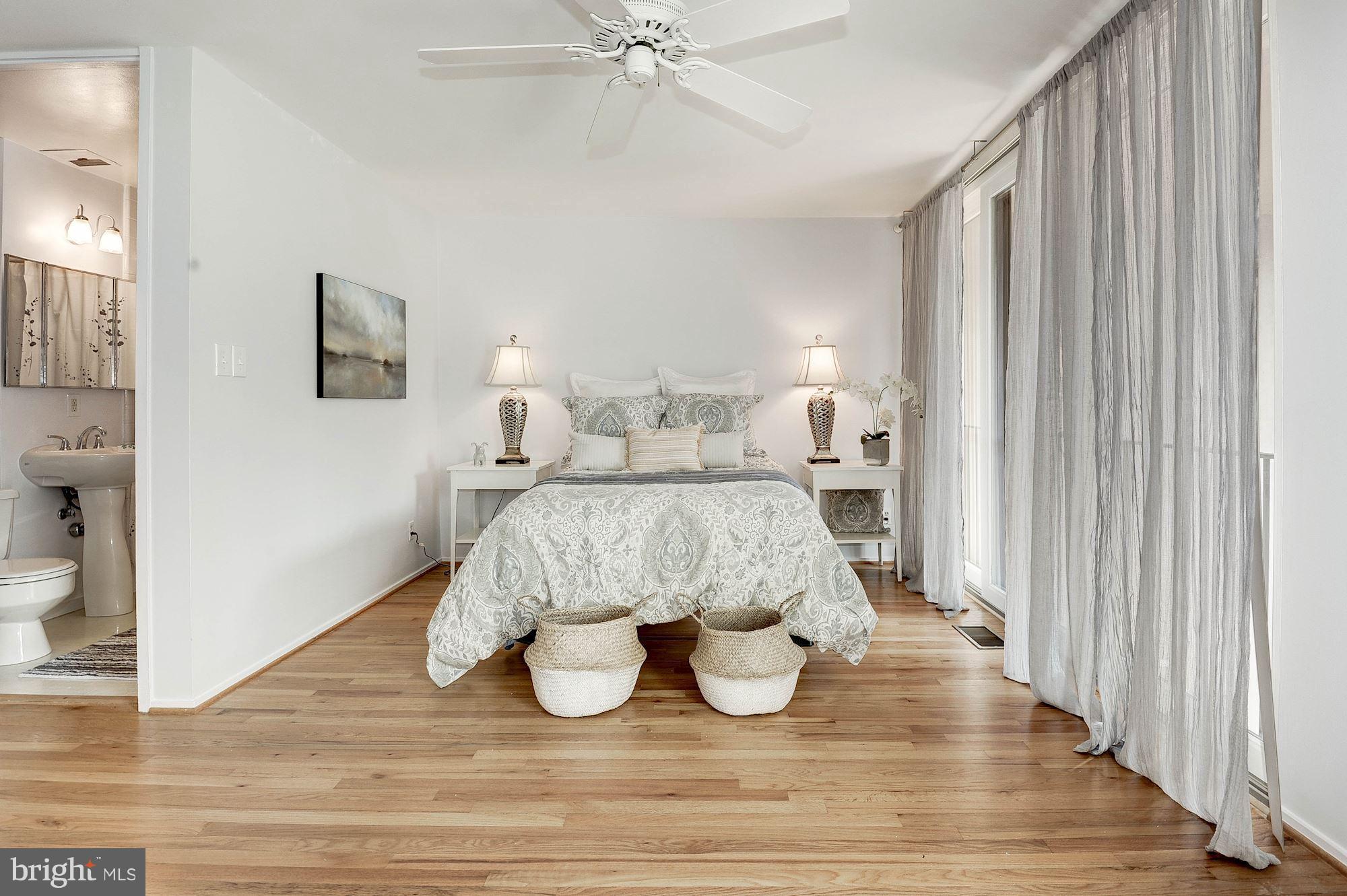 1668 Chimney House Road Reston, VA 20190 - Photo 15 of 29 Bedroom (Master)