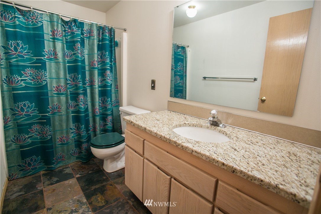 1004 Samish Way Bellingham, WA 98229 - Photo 11 of 24 Gallery Image 11