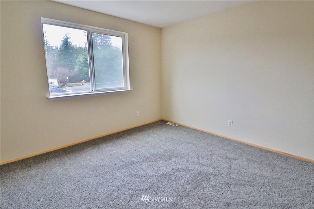 1004 Samish Way Bellingham, WA 98229 - Photo 23 of 24 Gallery Image 23