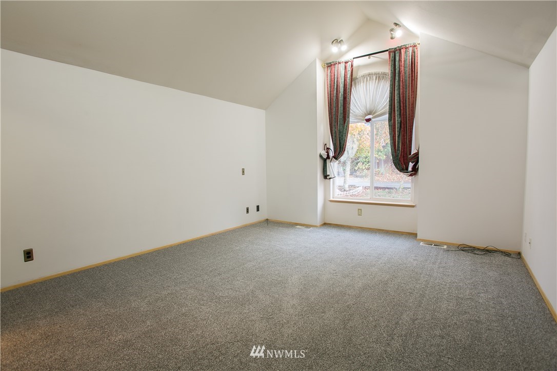 1004 Samish Way Bellingham, WA 98229 - Photo 8 of 24 Gallery Image 8