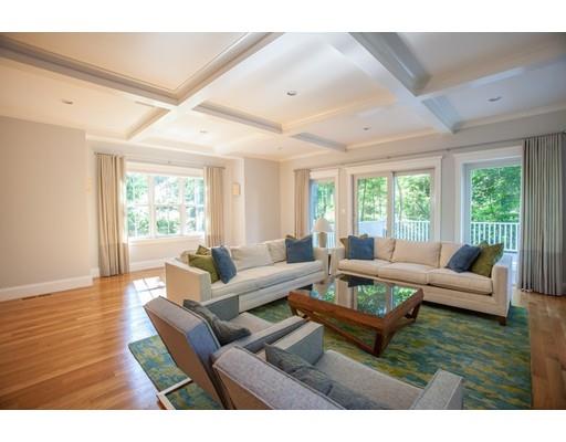 20 Manor Avenue Wellesley, MA 02482 - Photo 6 of 28