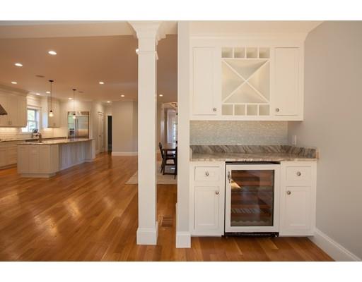 20 Manor Avenue Wellesley, MA 02482 - Photo 9 of 28