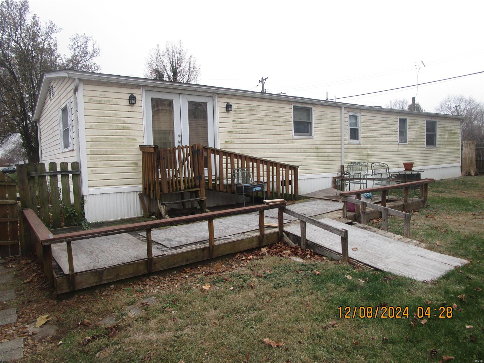 115 West 2nd Street Cahokia, IL 62206 - Photo 11 of 73