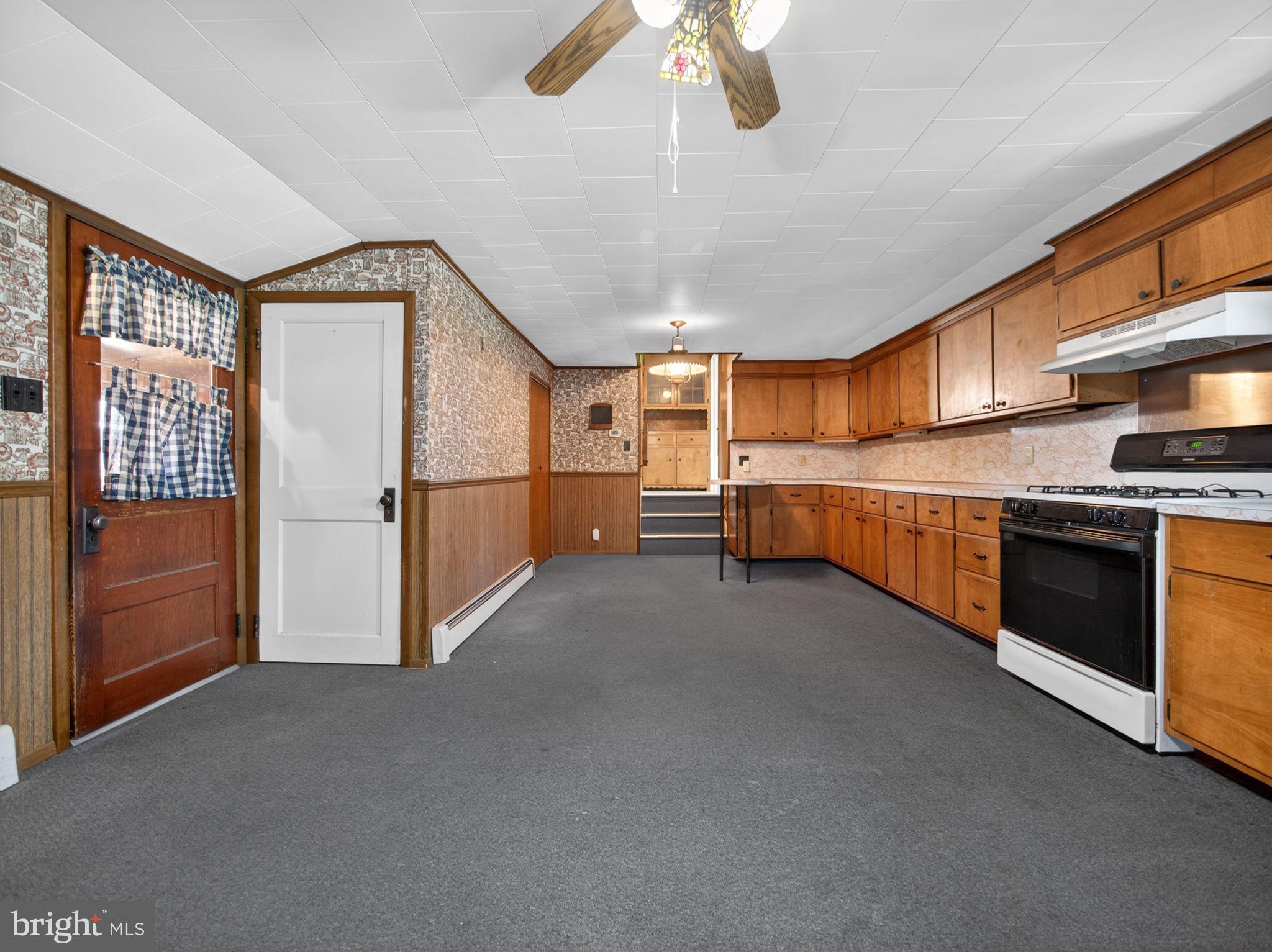 8275 Mertztown Road Alburtis, PA 18011 - Photo 29 of 53