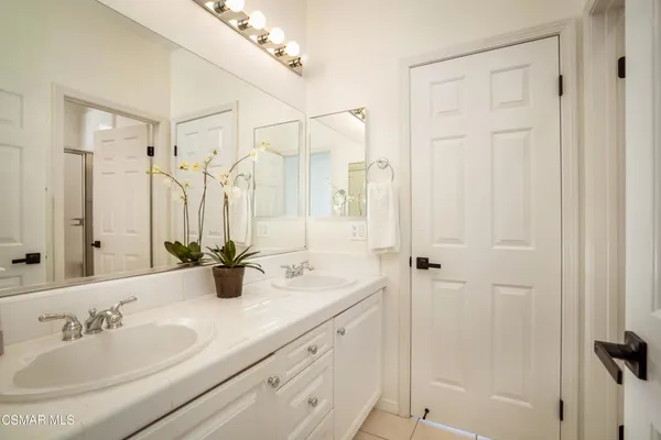 $8,500 | 1004 Lambourne Place, Oak Park, CA 91377