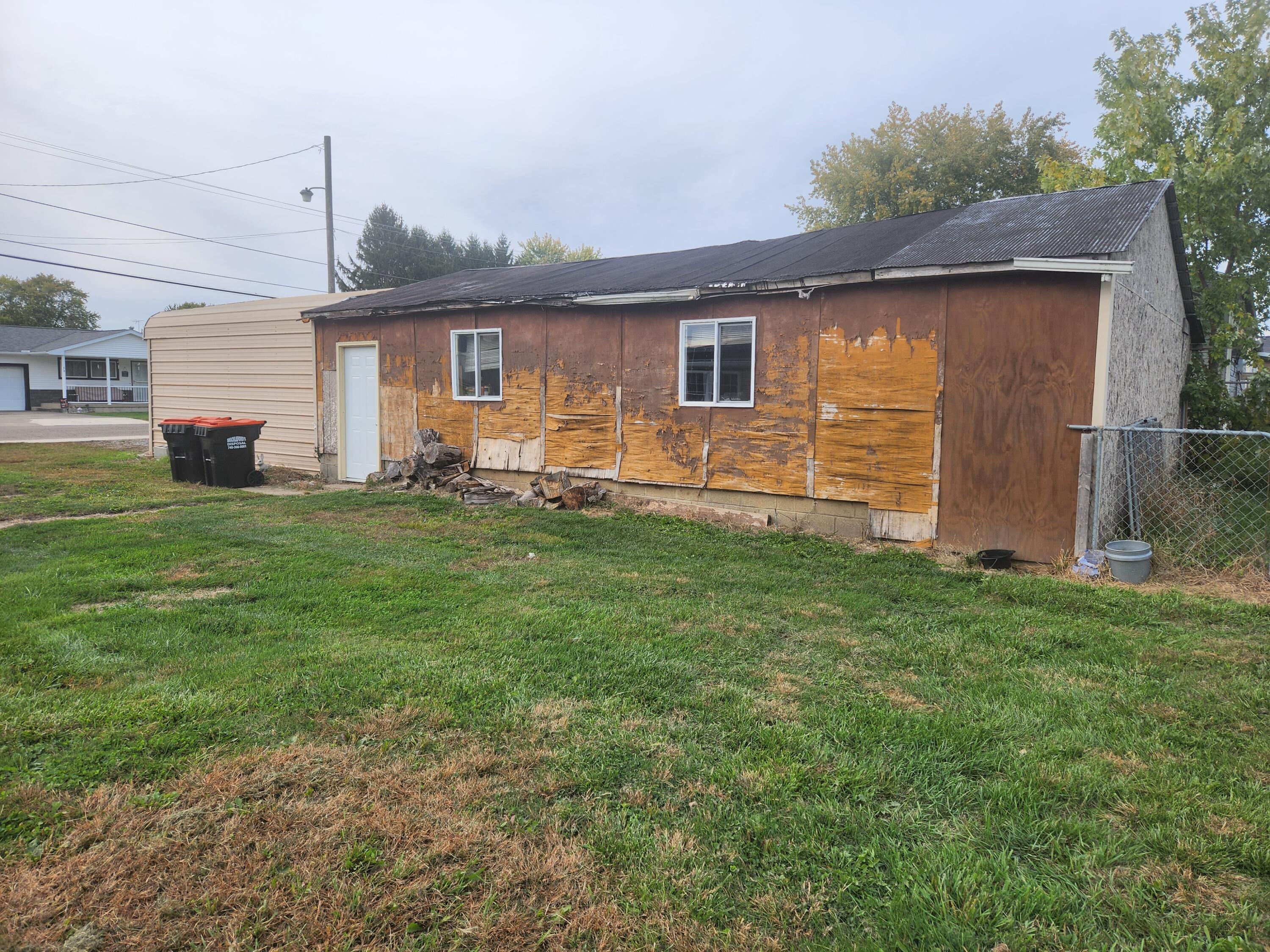 307 Spring Street Utica, OH 43080 - Photo 9 of 56 20251017_171343