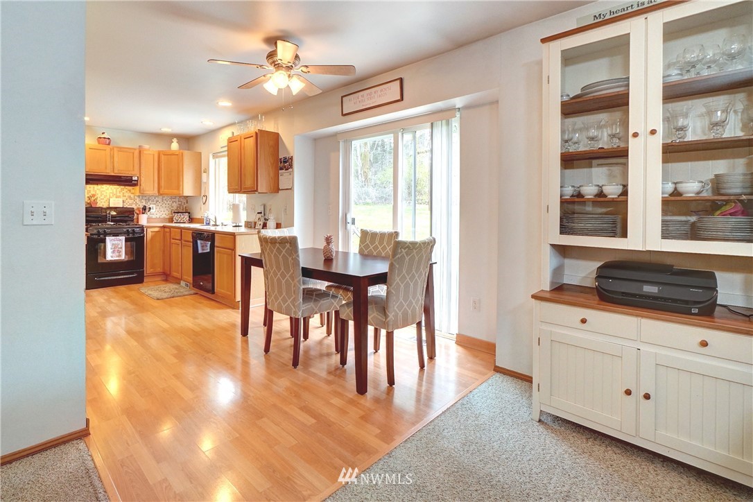 4280 Phillips Road Southeast Port Orchard, WA 98366 - Photo 11 of 28 Gallery Image 11