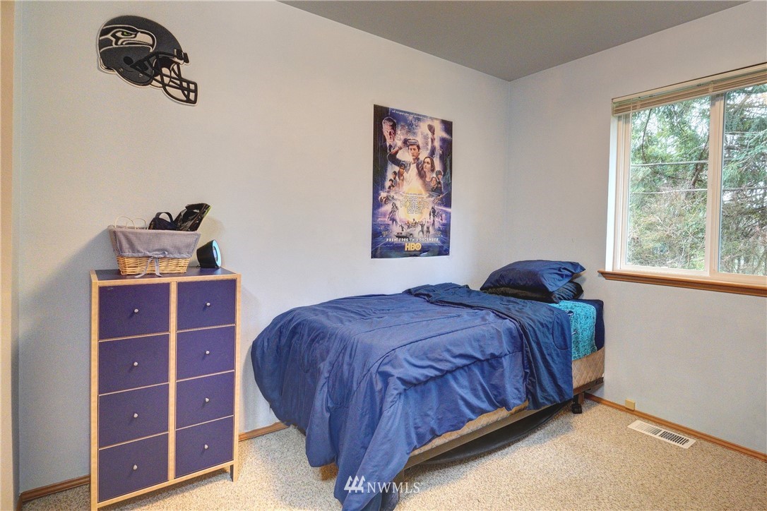 4280 Phillips Road Southeast Port Orchard, WA 98366 - Photo 20 of 28 Gallery Image 20
