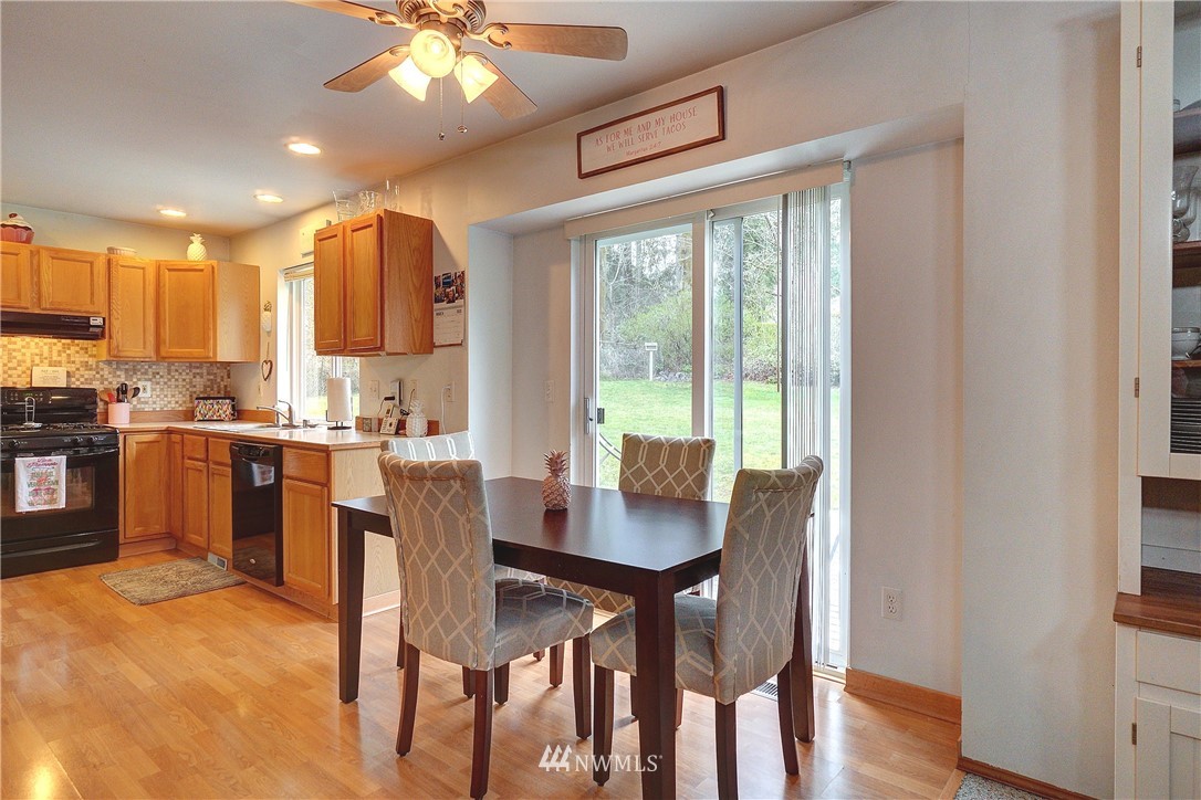 4280 Phillips Road Southeast Port Orchard, WA 98366 - Photo 10 of 28 Gallery Image 10