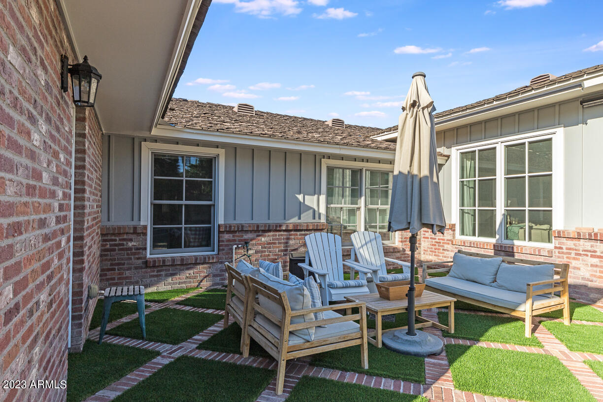 201 West Lamar Road Phoenix, AZ 85013 - Photo 40 of 51 Seating area