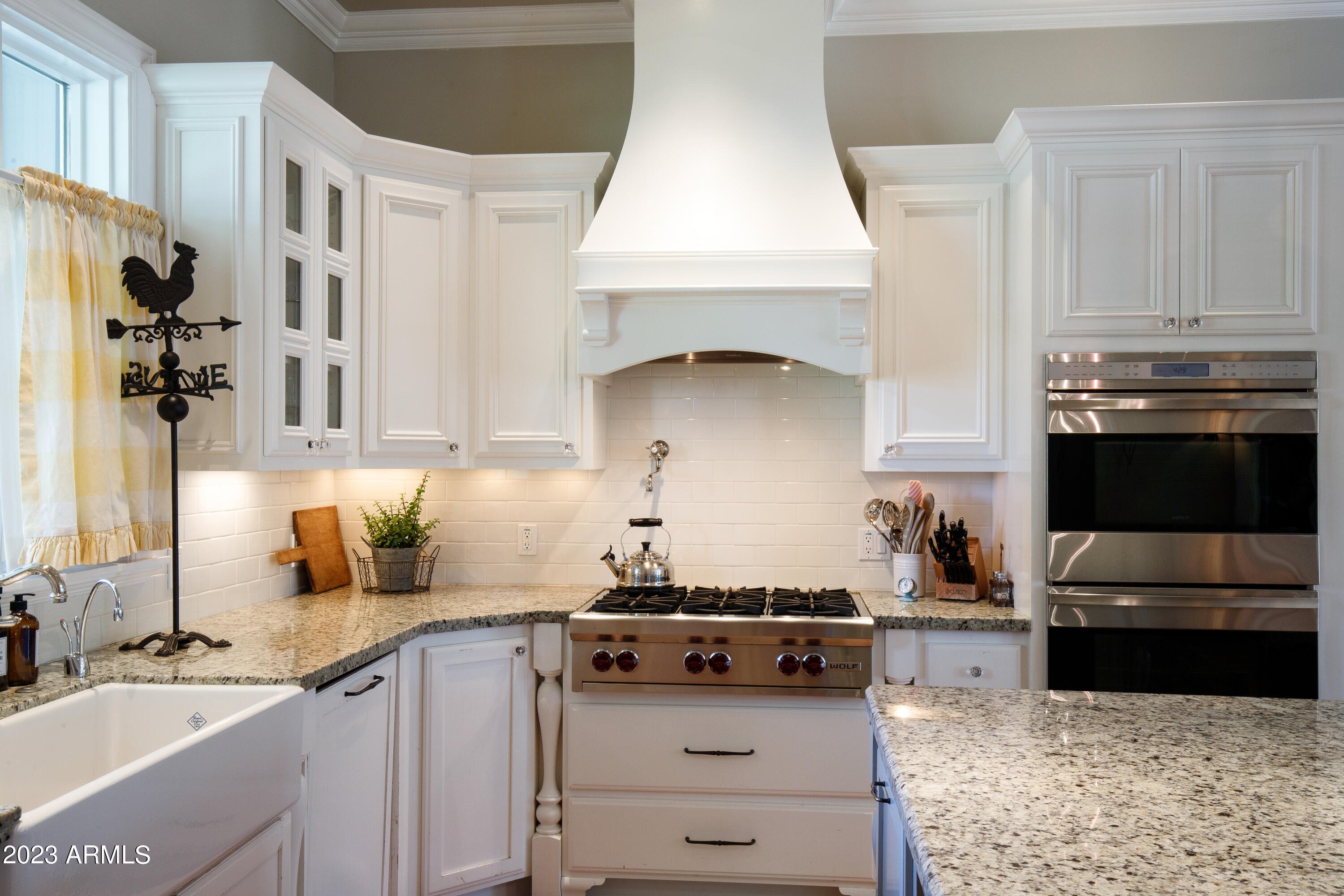 201 West Lamar Road Phoenix, AZ 85013 - Photo 10 of 51 Kitchen