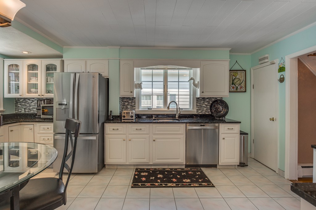 12 Whitman Road Medford, MA 02155 - Photo 11 of 28 Gallery Image 11
