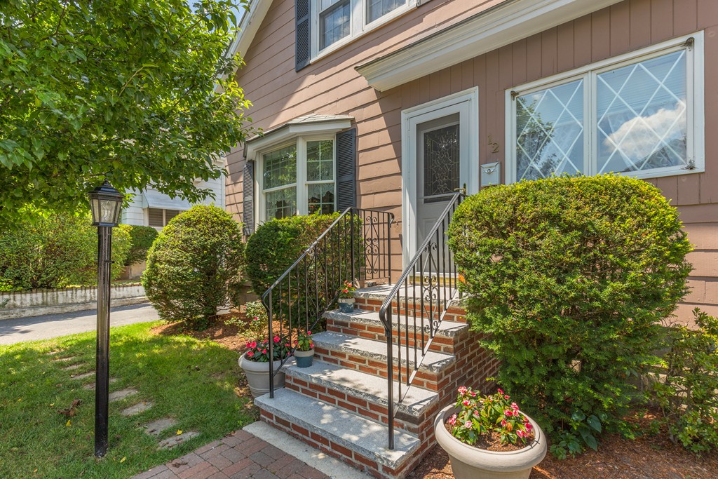 12 Whitman Road Medford, MA 02155 - Photo 2 of 28 Gallery Image 2