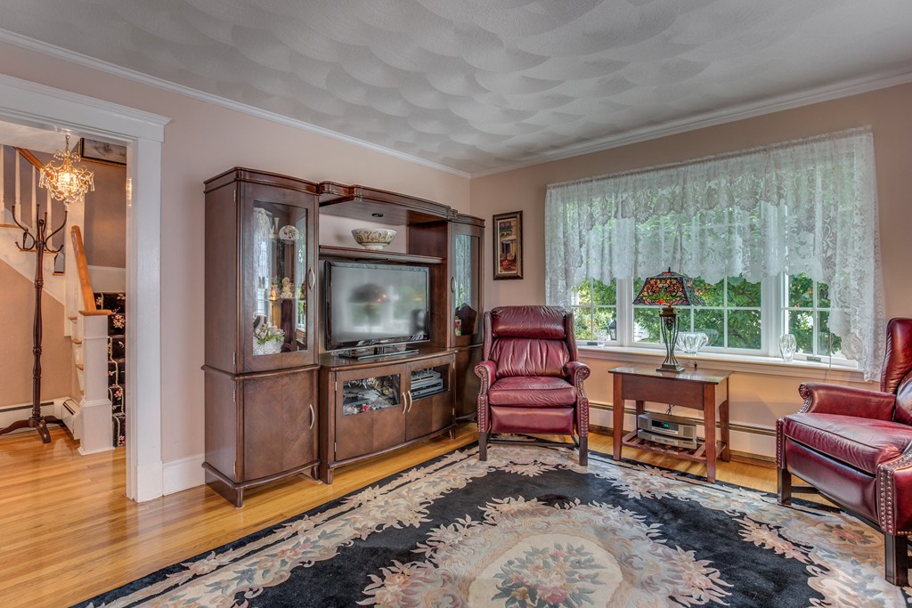 12 Whitman Road Medford, MA 02155 - Photo 6 of 28 Gallery Image 6