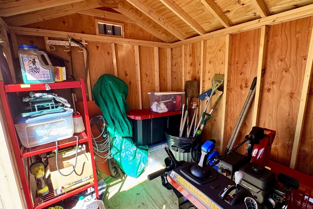 868 Southampton Road, Unit 54 Westfield, MA 01085 - Photo 14 of 17