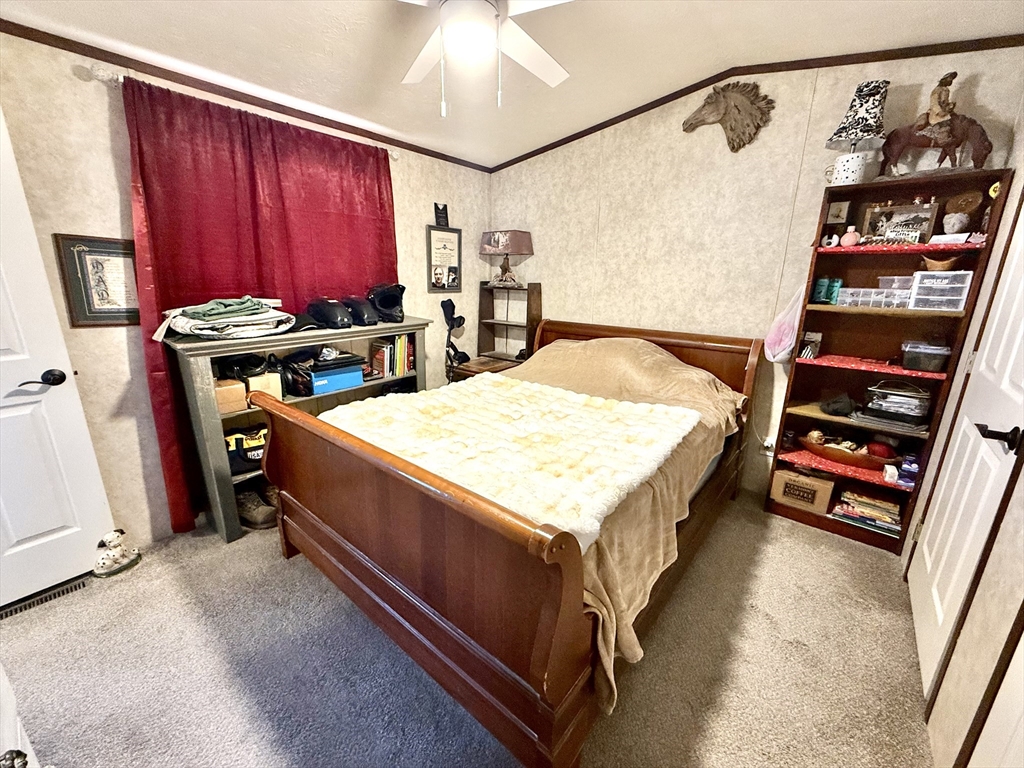 868 Southampton Road, Unit 54 Westfield, MA 01085 - Photo 7 of 17