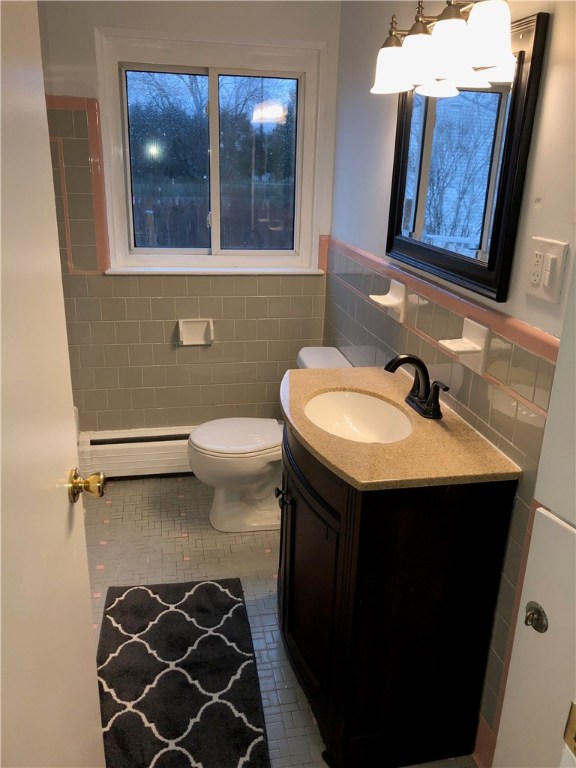 195 Vineyard Road Warwick, RI 02889 - Photo 7 of 11 Gallery Image 7