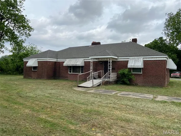 $109,000 | 803 North Walnut Street, Steele, MO 63877