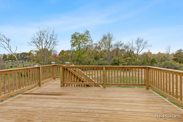 $550,000 | 1060 North Washington Street, Lowell, MI 49331