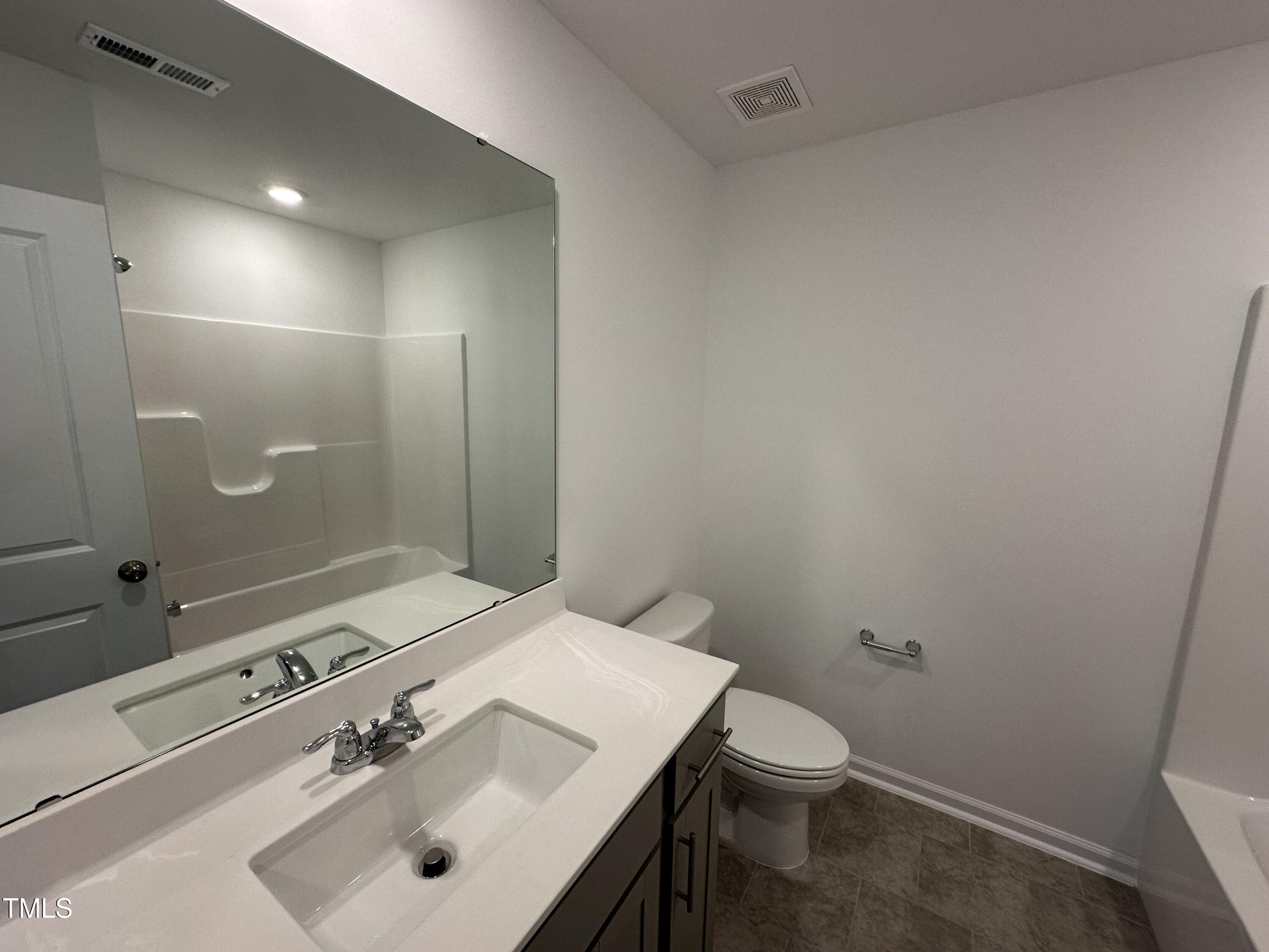 1551 Crescent Townes Way Raleigh, NC 27604 - Photo 23 of 26 IMG_0195