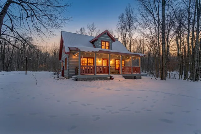 $675,000 | 10802 Spirit Lake Road, Grantsburg, WI 54840