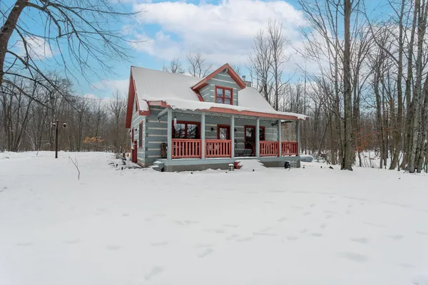 $660,000 | 10802 Spirit Lake Road, Grantsburg, WI 54840