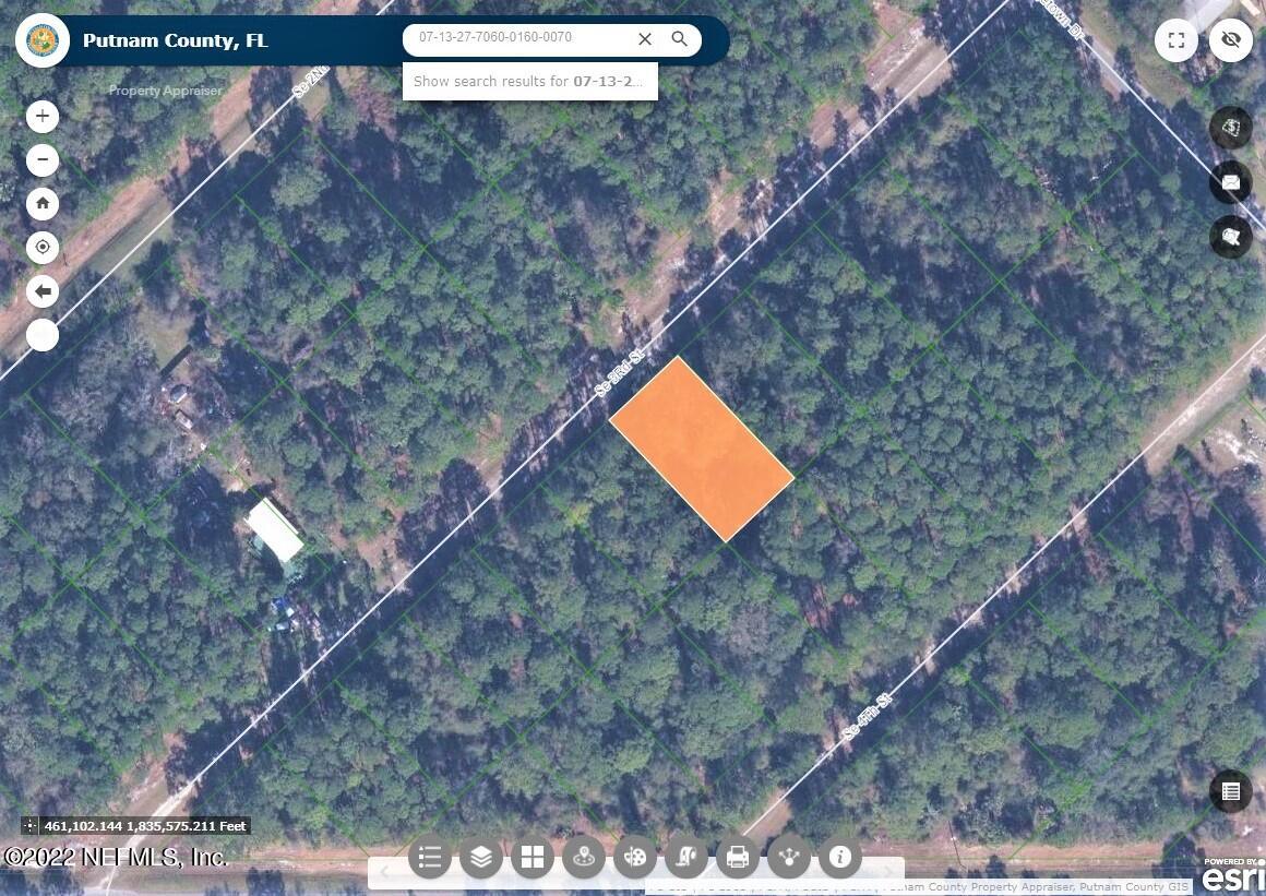 113 3rd Street Georgetown, FL 32139 - Photo 11 of 13 a view of a backyard