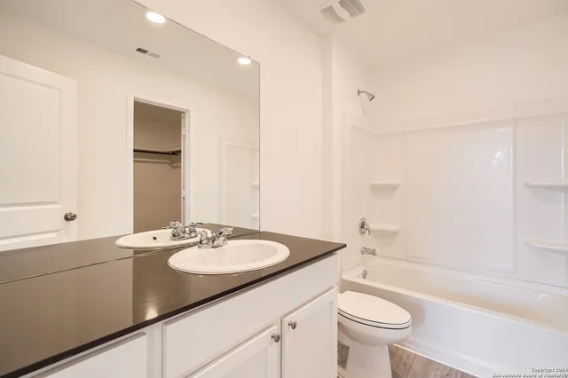 $2,100 | 9827 Carome Ml Drive, San Antonio, TX 78254