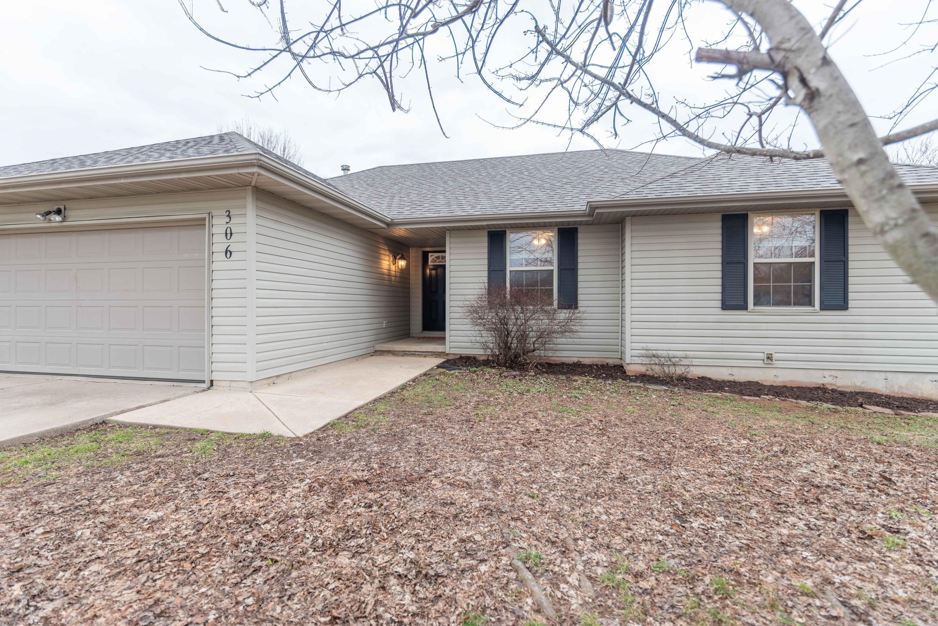 306 Arrowhead Road Willard, MO 65781 - Photo 1 of 1 306 Arrowhead, Willard, MO-2