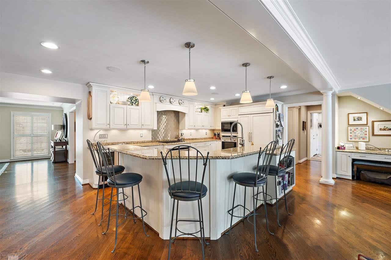 54 North Deeplands Road Grosse Pointe Shores, MI 48236 - Photo 20 of 76