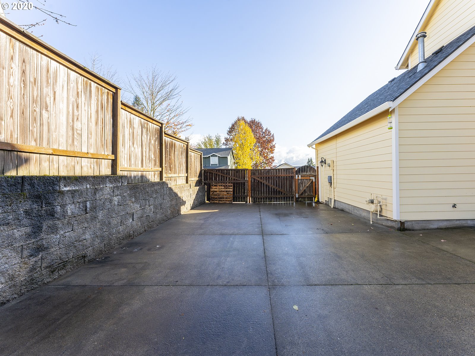 142 Southwest Spruce Street Dundee, OR 97115 - Photo 26 of 27 Gallery Image 26
