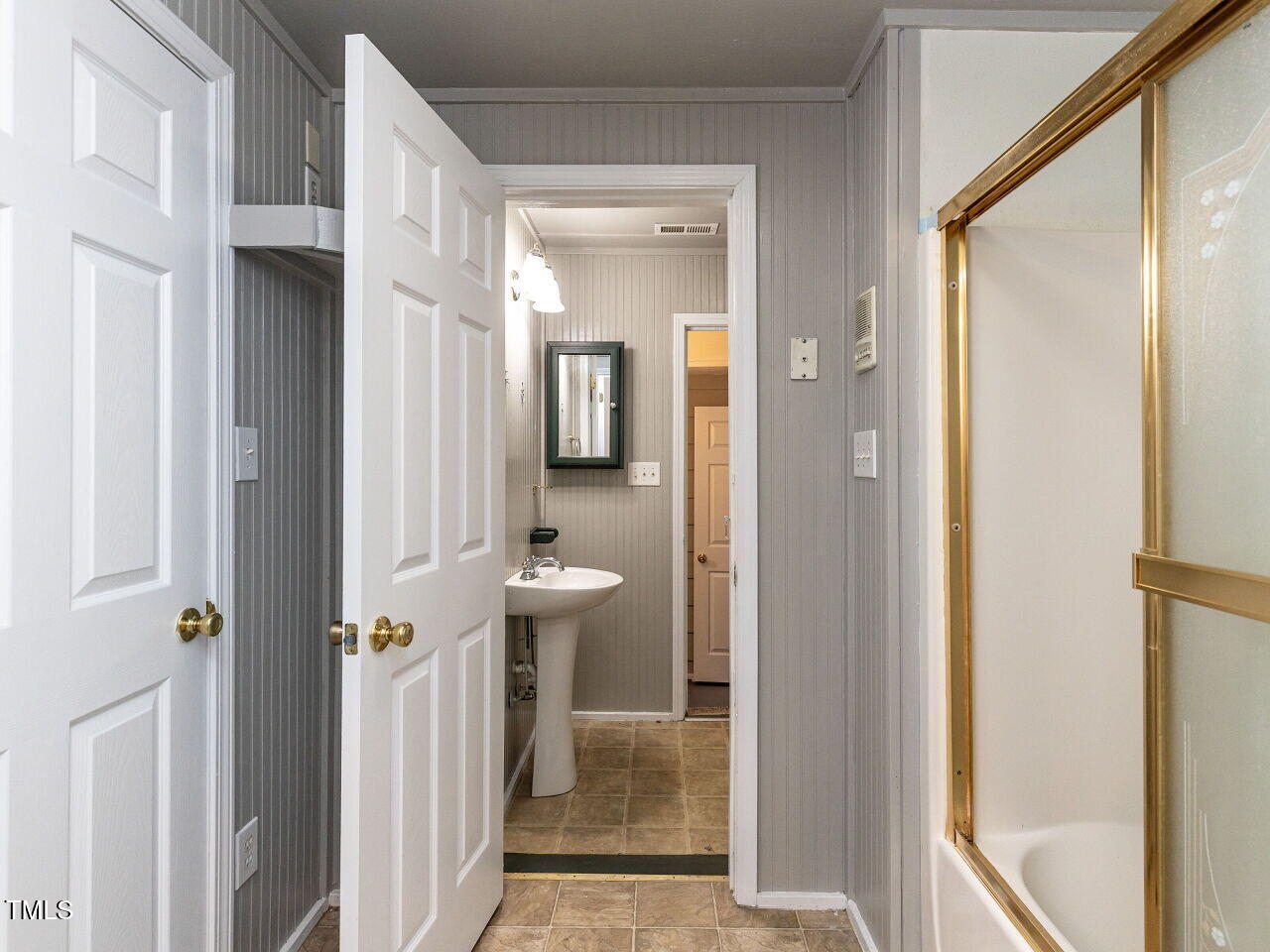3009 East Garner Road Raleigh, NC 27610 - Photo 33 of 65 034-1280x960-basement-bath