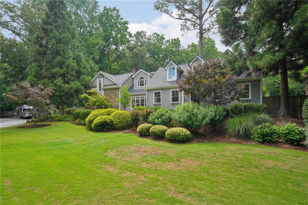 5091 Miller Road Southwest Lilburn, GA 30047 - Photo 9 of 88