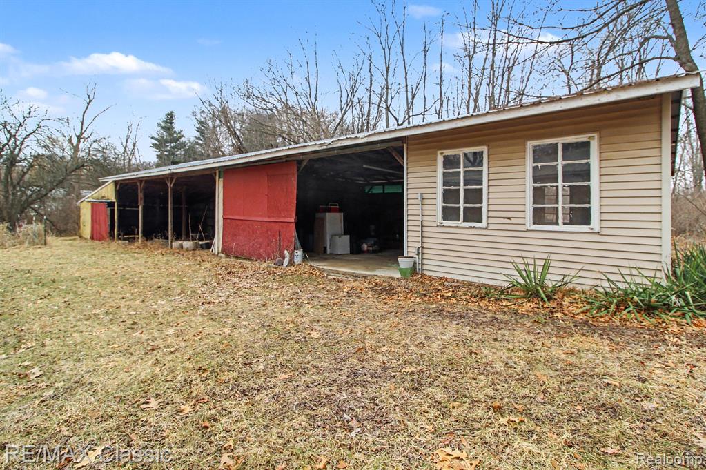 9800 Moon Road Saline, MI 48176 - Photo 25 of 38